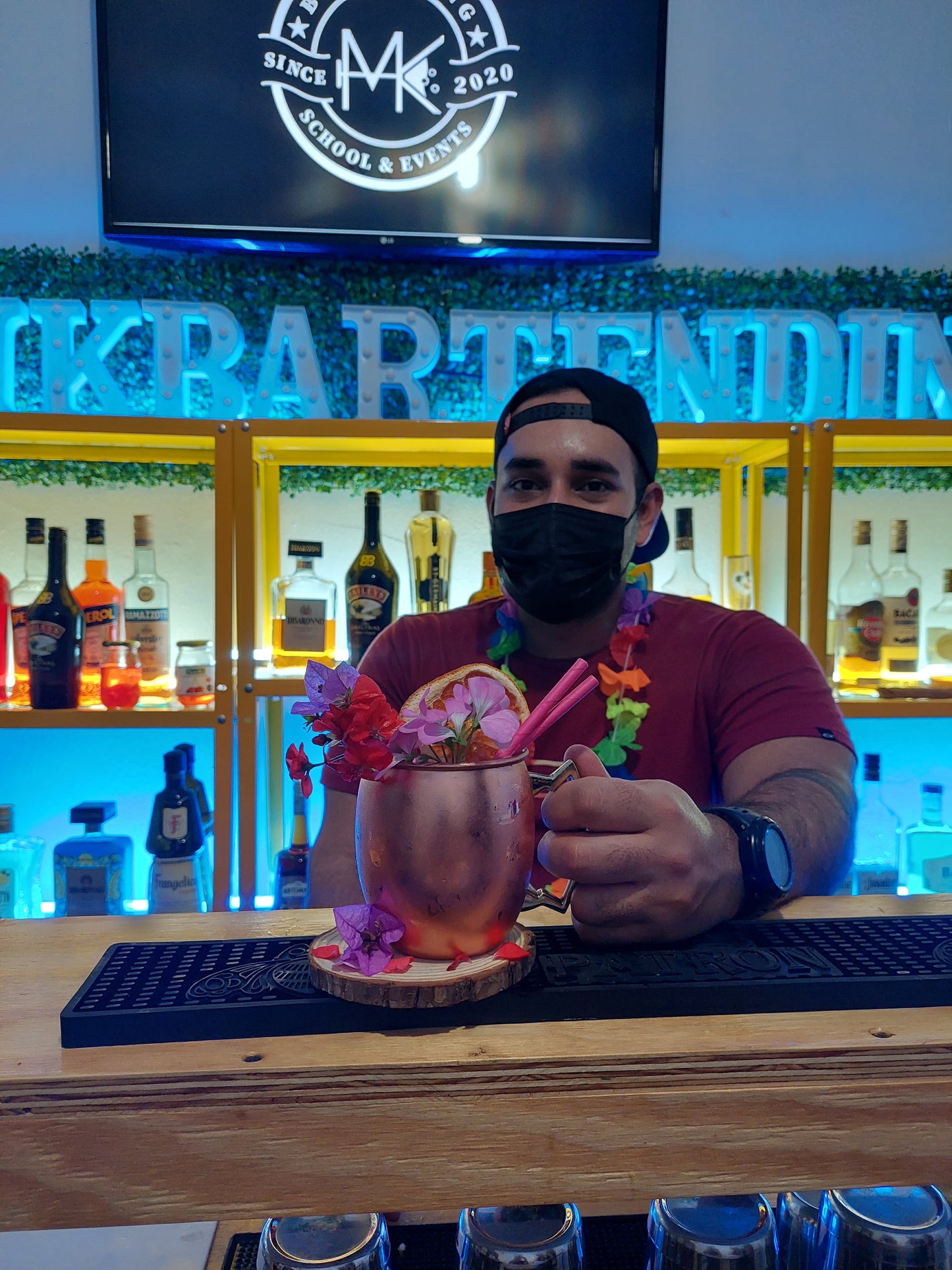 CURSO BARTENDER PROFESIONAL